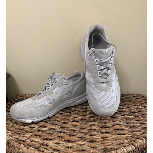 SAS Women’s Tour Mesh Gray Size 8 Wide Walking Shoes Made In USA Tripad Comfort - Picture 8 of 8